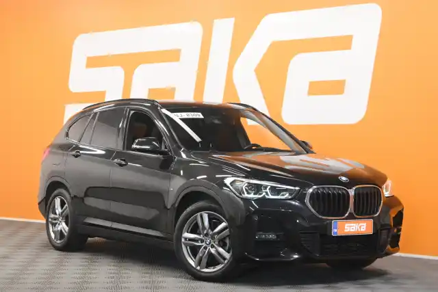 Musta Maastoauto, BMW X1 – VAR-01585