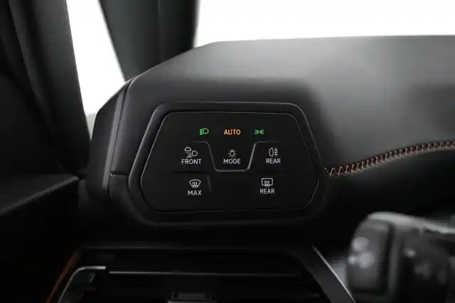 Hopea Viistoperä, CUPRA Born – VAR-01595