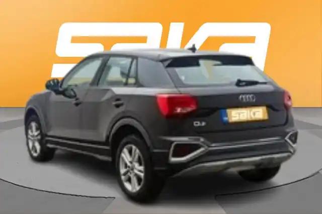 Musta Maastoauto, Audi Q2 – VAR-016447