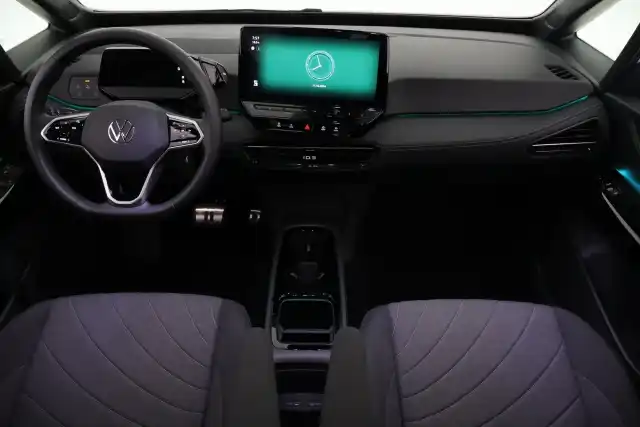 Valkoinen Viistoperä, Volkswagen ID.3 – VAR-01713