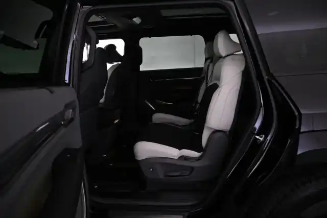 Musta Maastoauto, Kia EV9 – VAR-017265