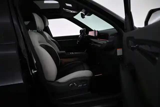 Musta Maastoauto, Kia EV9 – VAR-017265