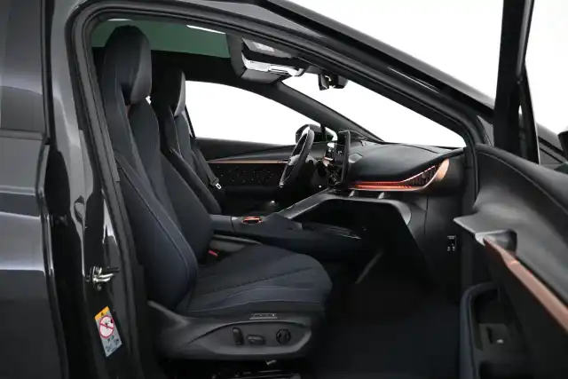 Harmaa Maastoauto, CUPRA Tavascan – VAR-01775