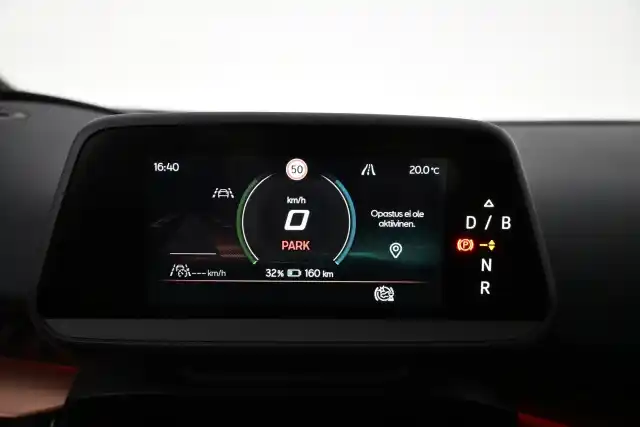 Harmaa Maastoauto, CUPRA Tavascan – VAR-01775