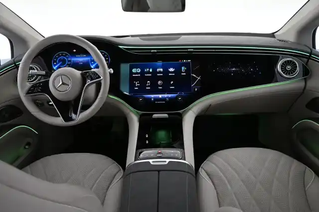 Sininen Sedan, Mercedes-Benz EQS – VAR-01786