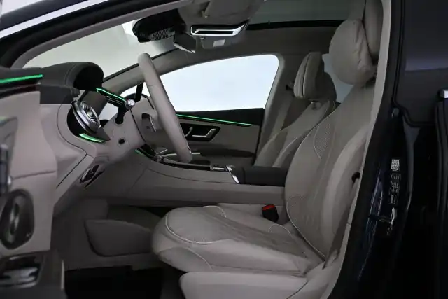 Sininen Sedan, Mercedes-Benz EQS – VAR-01786