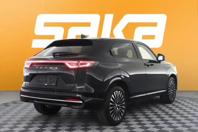 Musta Maastoauto, Honda e:Ny1 – VAR-01794