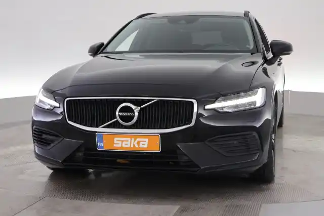 Musta Farmari, Volvo V60 – VAR-01822