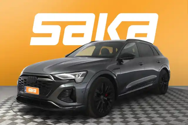 Harmaa Maastoauto, Audi Q8 e-tron – VAR-02191