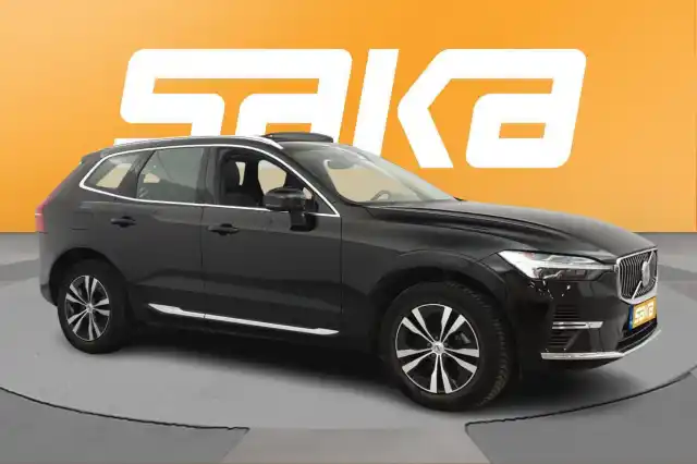 Musta Maastoauto, Volvo XC60 – VAR-02267