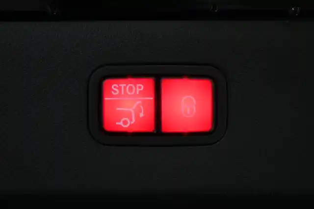 Musta Sedan, Mercedes-Benz EQS – VAR-02386