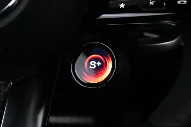 Musta Sedan, Mercedes-Benz EQS – VAR-02386