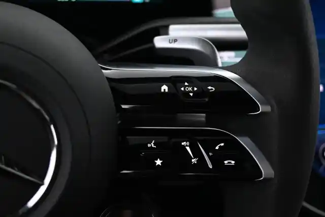 Musta Sedan, Mercedes-Benz EQS – VAR-02386