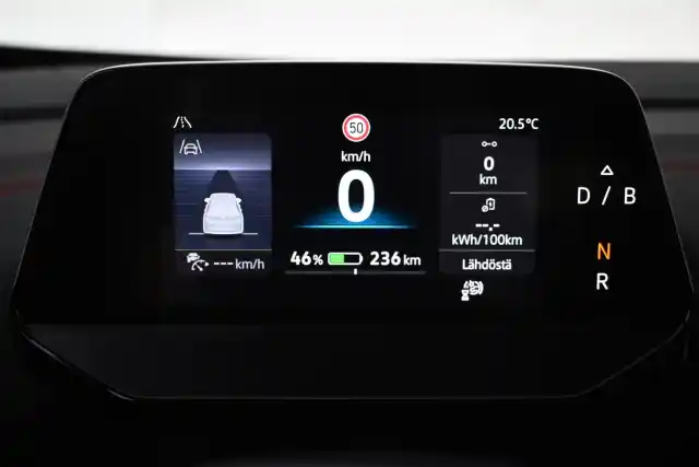 punainen Maastoauto, Volkswagen ID.4 – VAR-02418