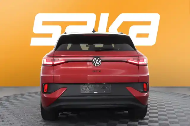 punainen Maastoauto, Volkswagen ID.4 – VAR-02418