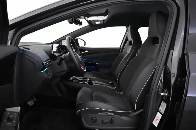 Musta Maastoauto, Volkswagen ID.4 – VAR-024669