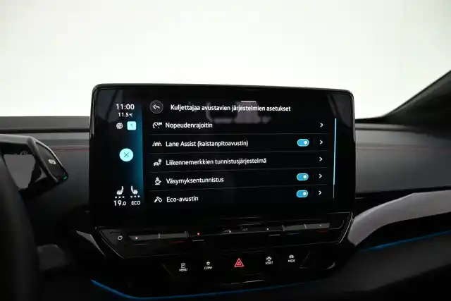 Musta Maastoauto, Volkswagen ID.4 – VAR-024669
