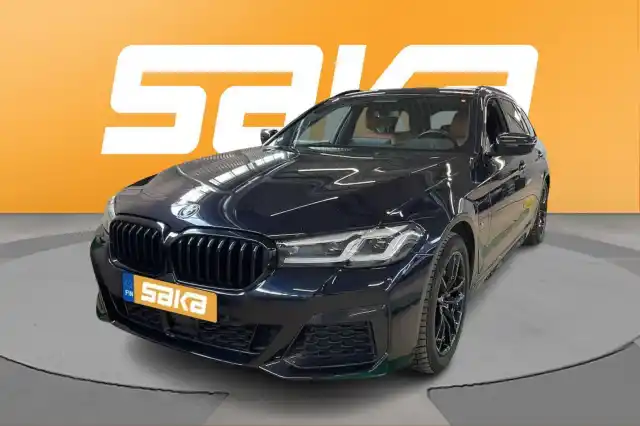 Sininen Farmari, BMW 530 – VAR-02578