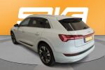 Valkoinen Maastoauto, Audi e-tron – VAR-02637, kuva 2