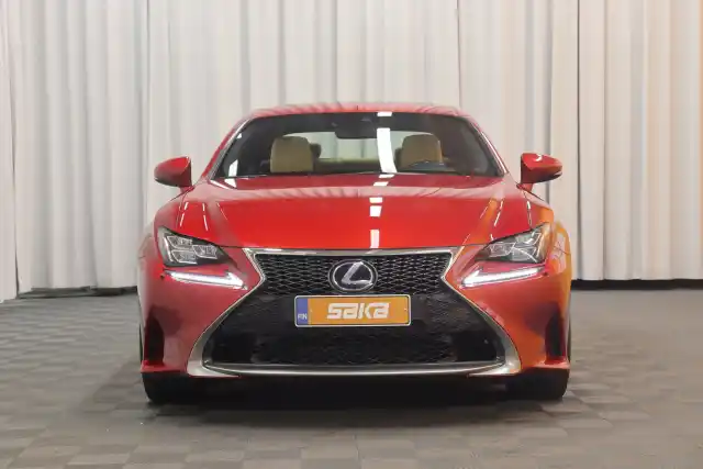 Punainen Coupe, LEXUS RC – VAR-02721