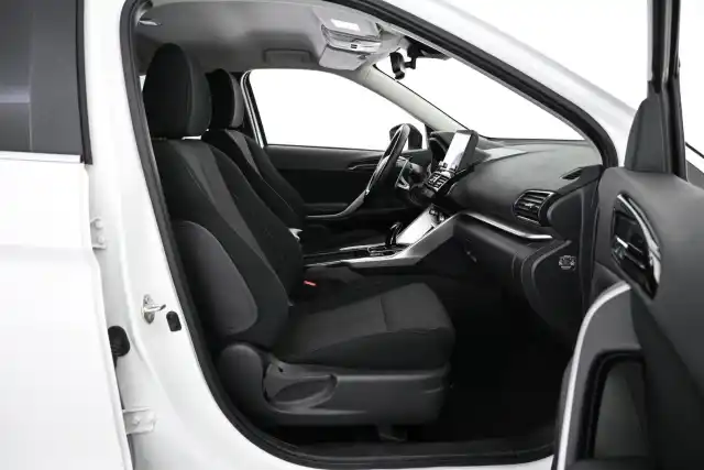 valkoinen Maastoauto, Mitsubishi Eclipse Cross – VAR-027447