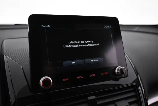 valkoinen Maastoauto, Mitsubishi Eclipse Cross – VAR-027447