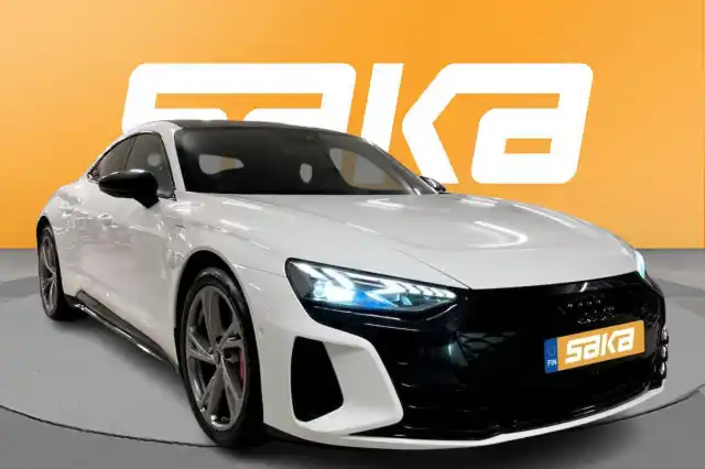 Valkoinen Coupe, Audi e-tron GT – VAR-02788