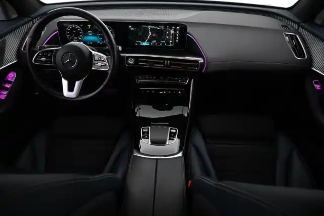 Harmaa Maastoauto, Mercedes-Benz EQC – VAR-02880