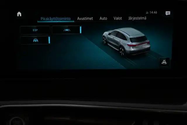 Harmaa Maastoauto, Mercedes-Benz EQC – VAR-02880