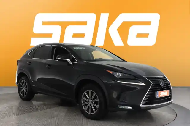 Musta Maastoauto, Lexus NX – VAR-02889