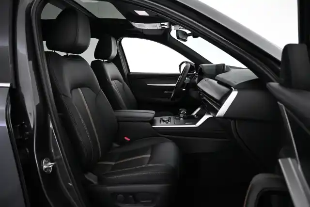 Harmaa Maastoauto, Mazda CX-80 – VAR-02946