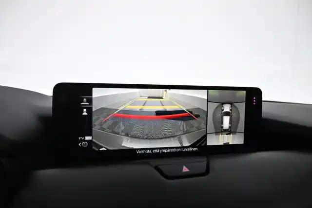Harmaa Maastoauto, Mazda CX-80 – VAR-02946