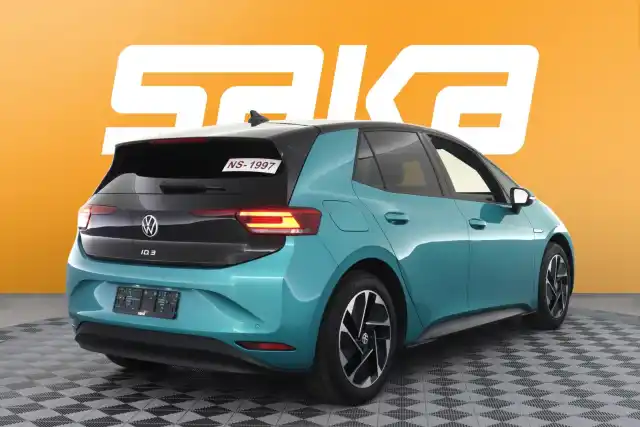 Sininen Viistoperä, Volkswagen ID.3 – VAR-03255
