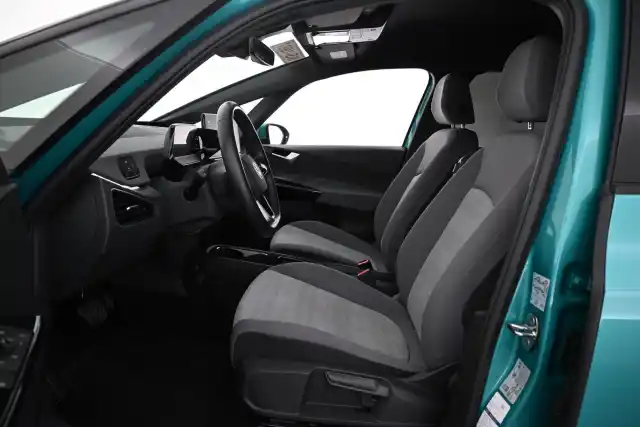 Sininen Viistoperä, Volkswagen ID.3 – VAR-03255