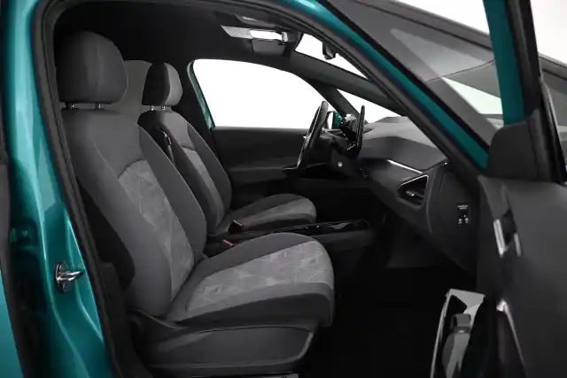 Sininen Viistoperä, Volkswagen ID.3 – VAR-03255