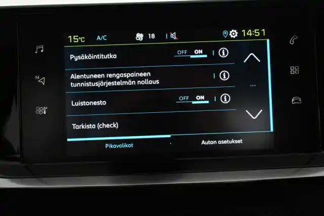 Keltainen Viistoperä, Peugeot e-208 – VAR-03321