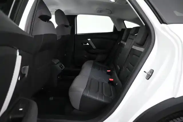  Viistoperä, Citroen C4 – VAR-033351
