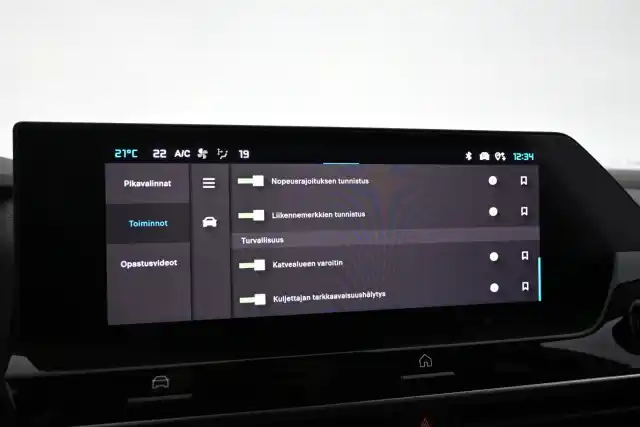  Viistoperä, Citroen C4 – VAR-033351