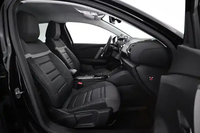  Viistoperä, Citroen C4 – VAR-033374
