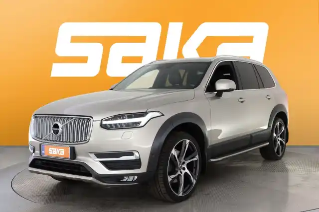 Beige Maastoauto, Volvo XC90 – VAR-03366