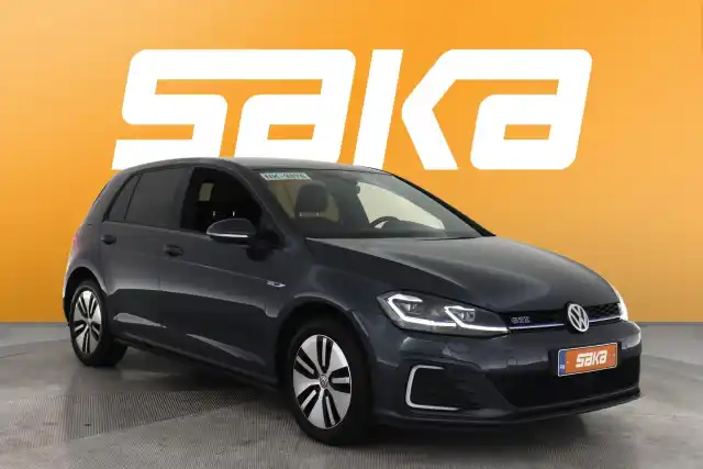 Harmaa Viistoperä, Volkswagen Golf – VAR-03404