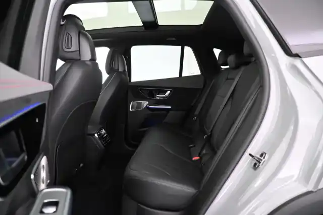 Harmaa Maastoauto, Mercedes-Benz EQE SUV – VAR-03605