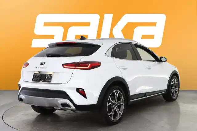 Valkoinen Viistoperä, Kia XCeed – VAR-03694