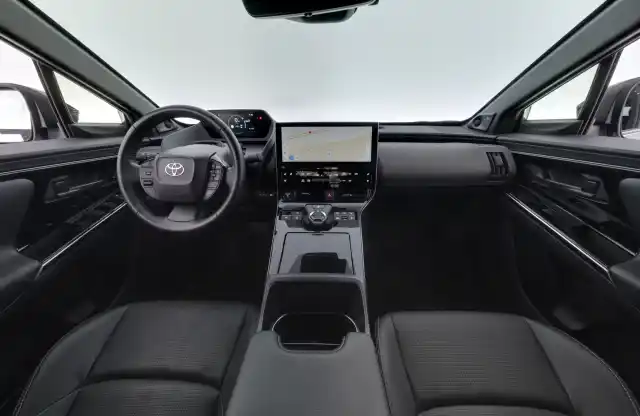 Harmaa Maastoauto, Toyota bZ4X – VAR-03807
