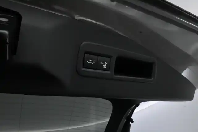 Harmaa Maastoauto, Toyota bZ4X – VAR-03807