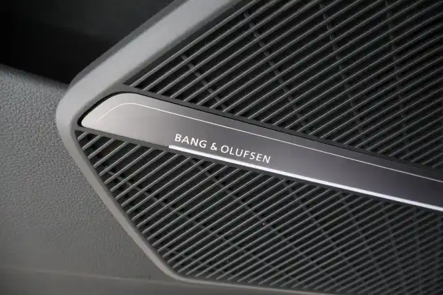 Harmaa Coupe, Audi Q5 – VAR-03839