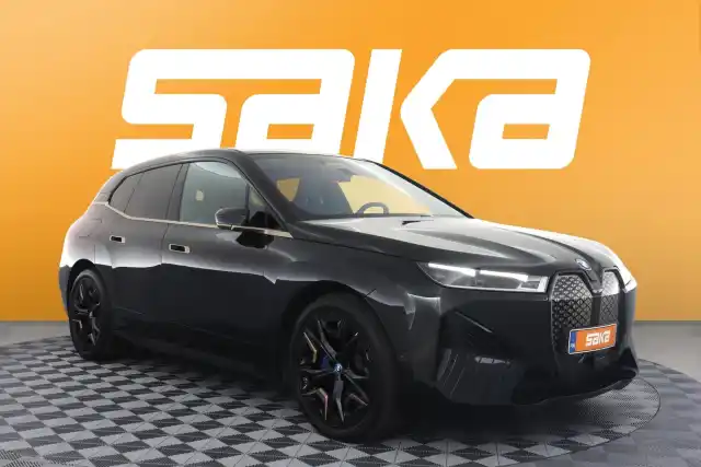 Musta Maastoauto, BMW iX – VAR-04223
