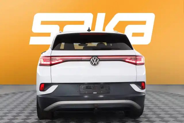 Valkoinen Maastoauto, Volkswagen ID.4 – VAR-04235