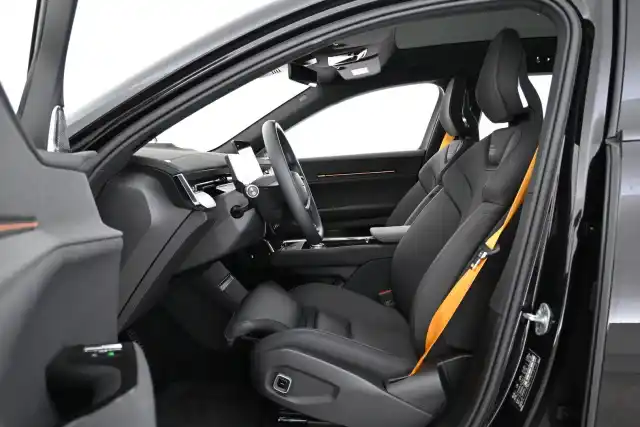 Musta Maastoauto, Polestar 3 – VAR-04241