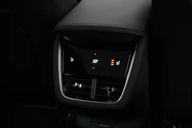 Musta Maastoauto, Polestar 3 – VAR-04241